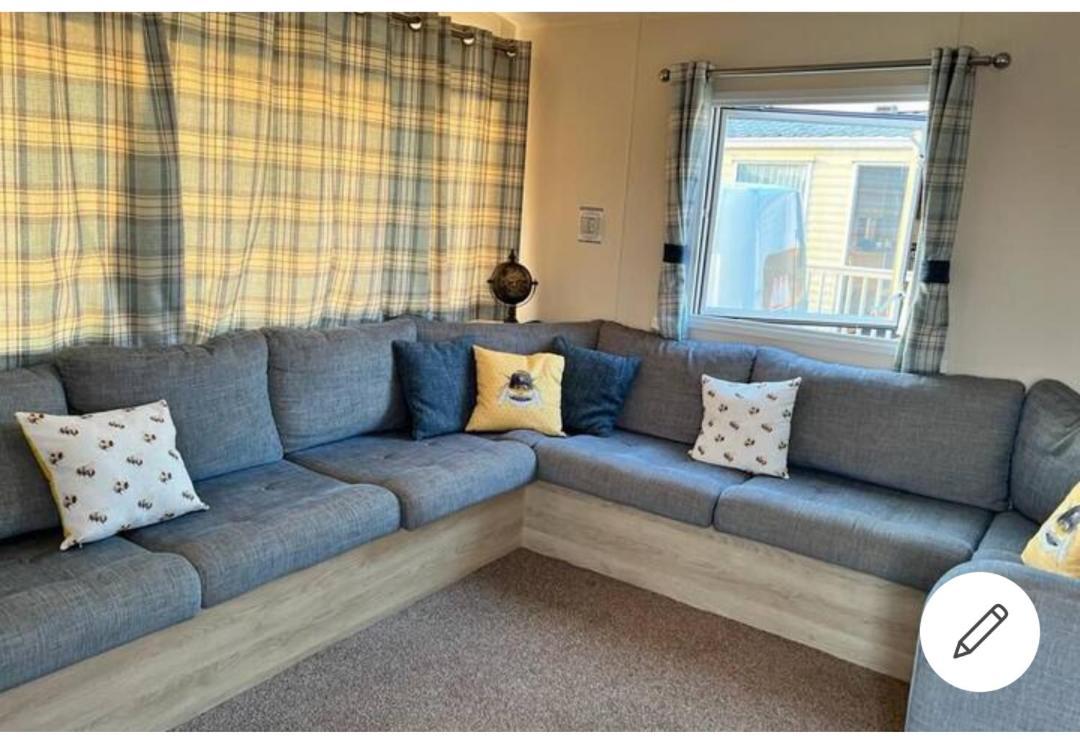 8 Berth Caravan,Pet Friendly. Merston Extérieur photo